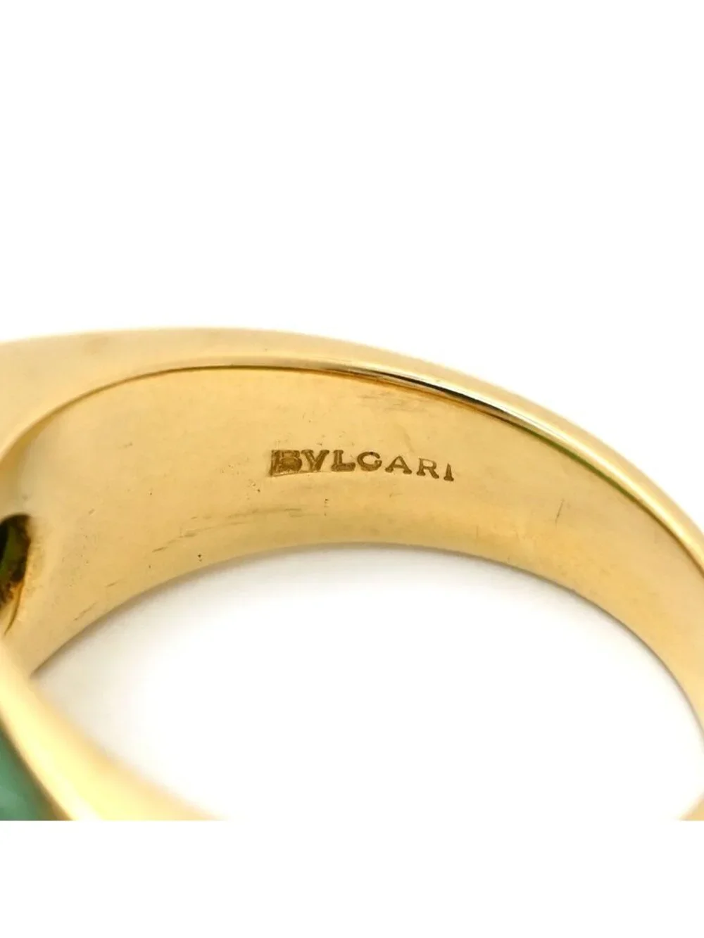 Bvlgari Ring Tronchette Green Gold YG 18k Chalcedony